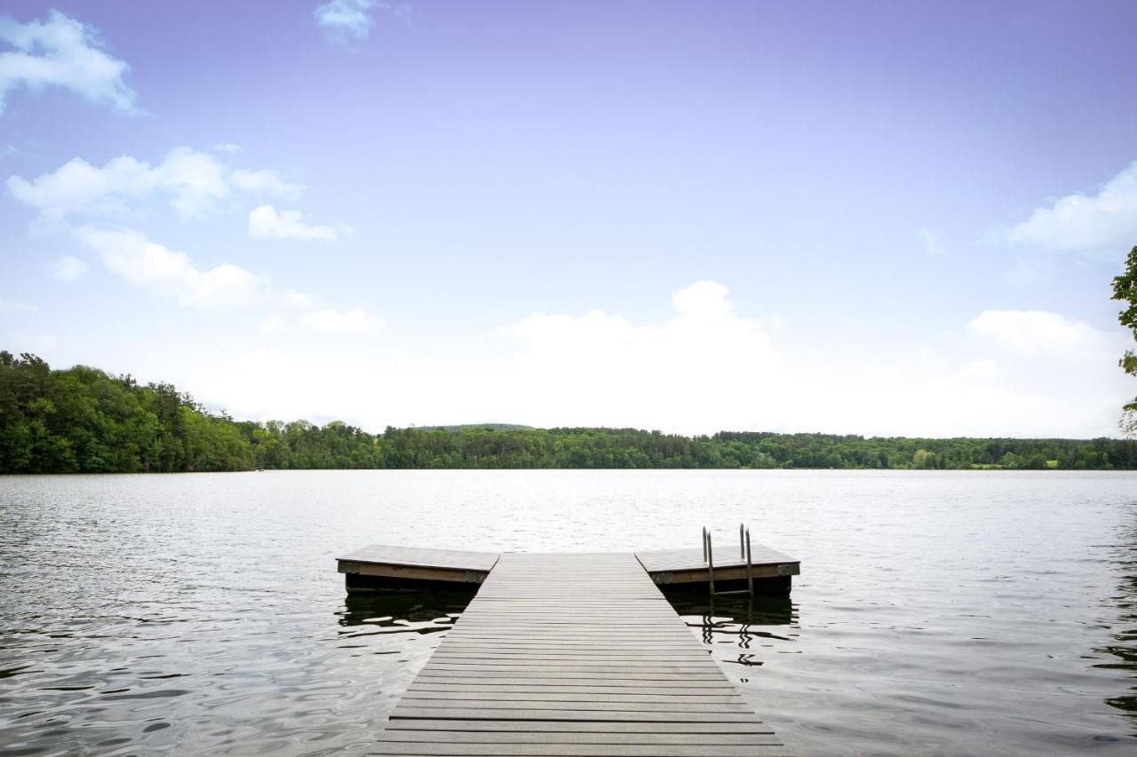 Lakehouse Inn 리 외부 사진